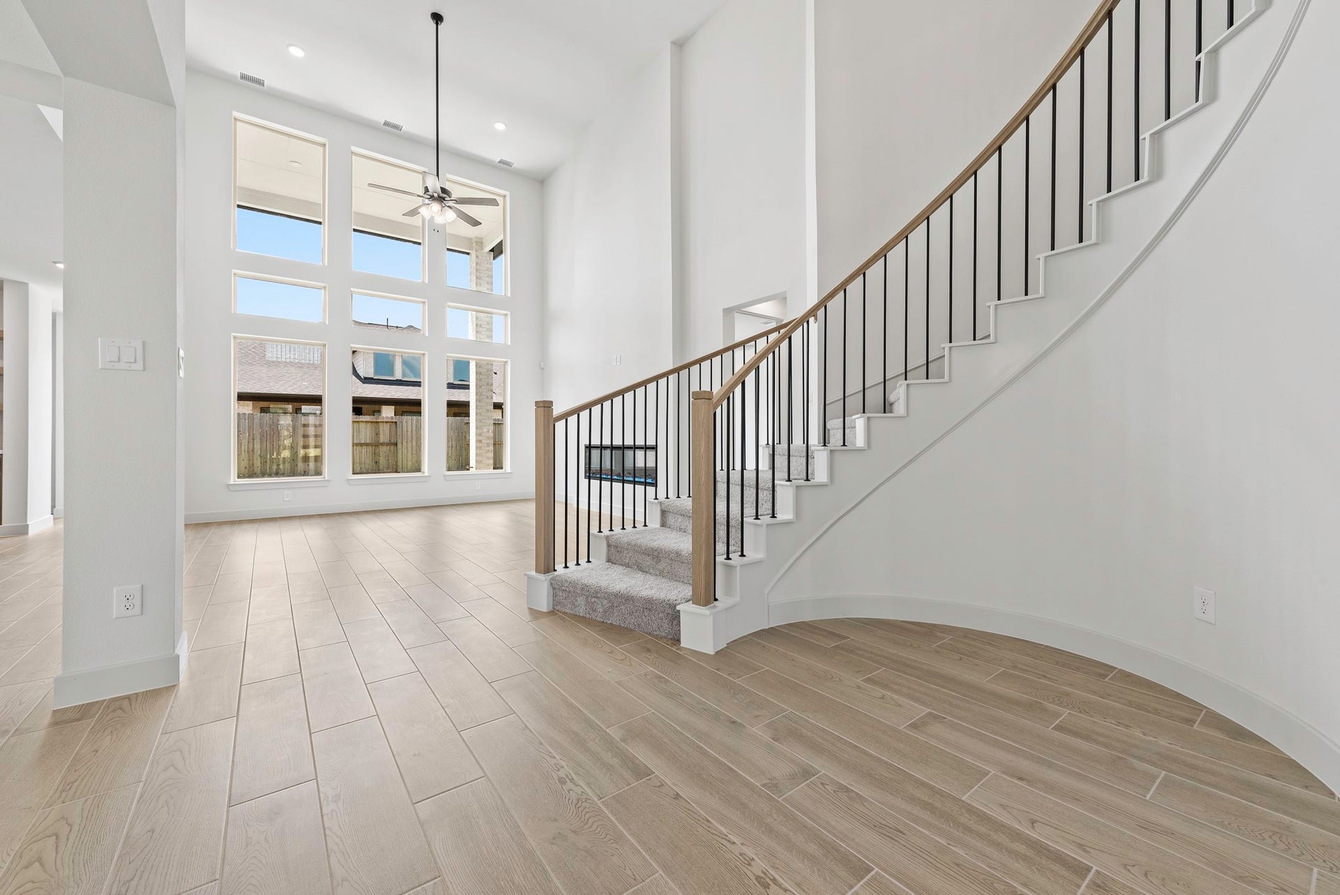 4727 Ravine View Lane, Fulshear, TX 77441 Representative image; features, selections and colors may vary.