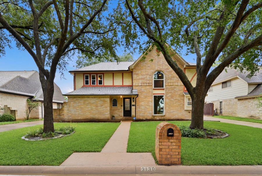 Property photo for 3130 Ashlock Drive, Houston, TX