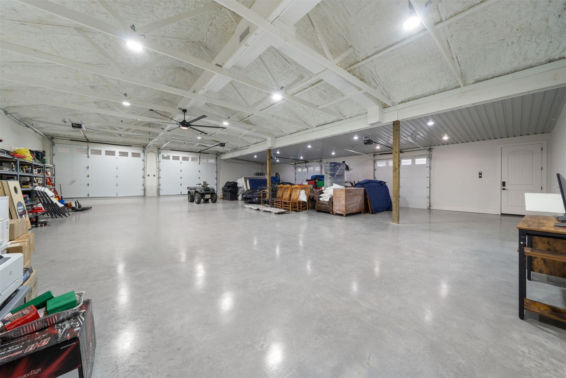 6970 Longmire Road, Conroe, TX 77304 6970 Longmire Road, Conroe, TX 77304
