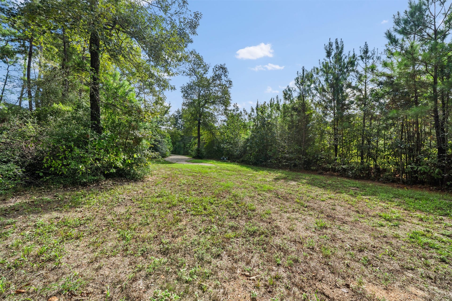 6970 Longmire Road, Conroe, TX 77304 MAIN ENTRANCE READY FOR YOUR CUSTOM GATE