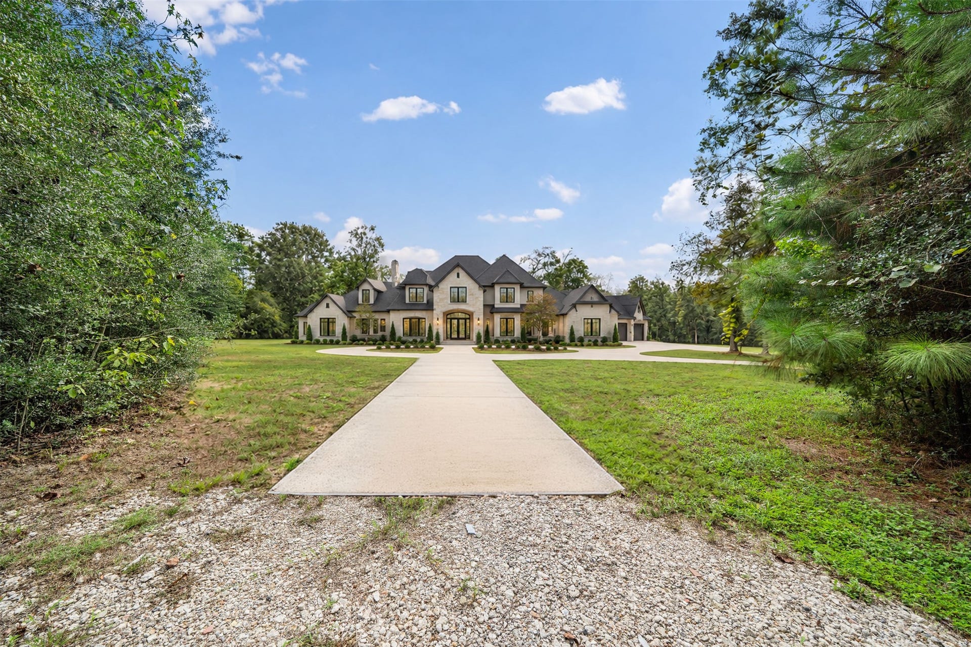 6970 Longmire Road, Conroe, TX 77304 VIRTUALLY EDITED HOUSE