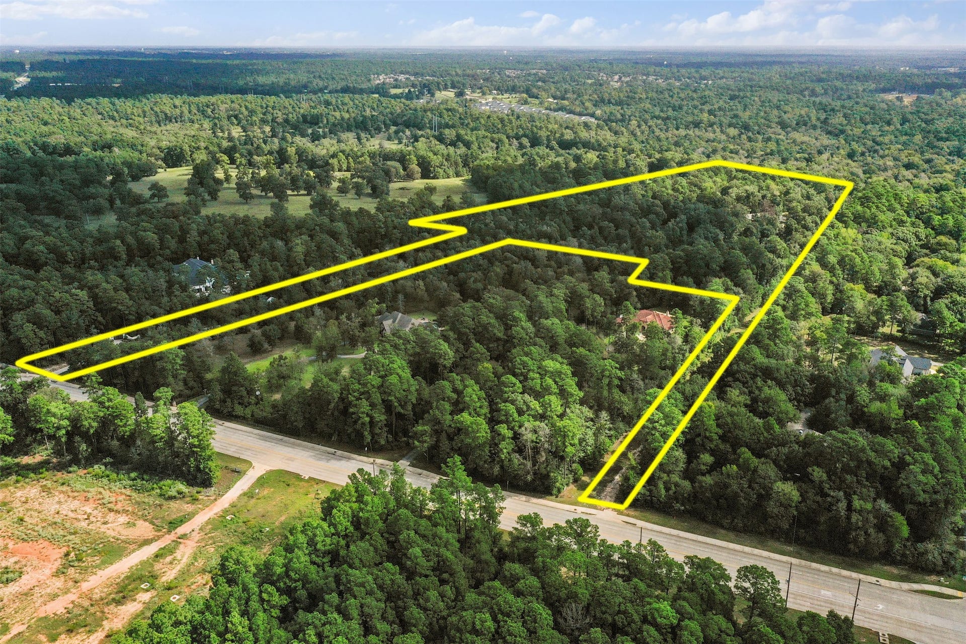 6970 Longmire Road, Conroe, TX 77304 6970 Longmire Road, Conroe, TX 77304