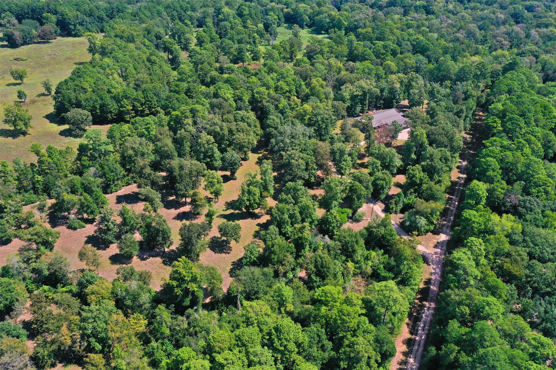 6970 Longmire Road, Conroe, TX 77304 6970 Longmire Road, Conroe, TX 77304
