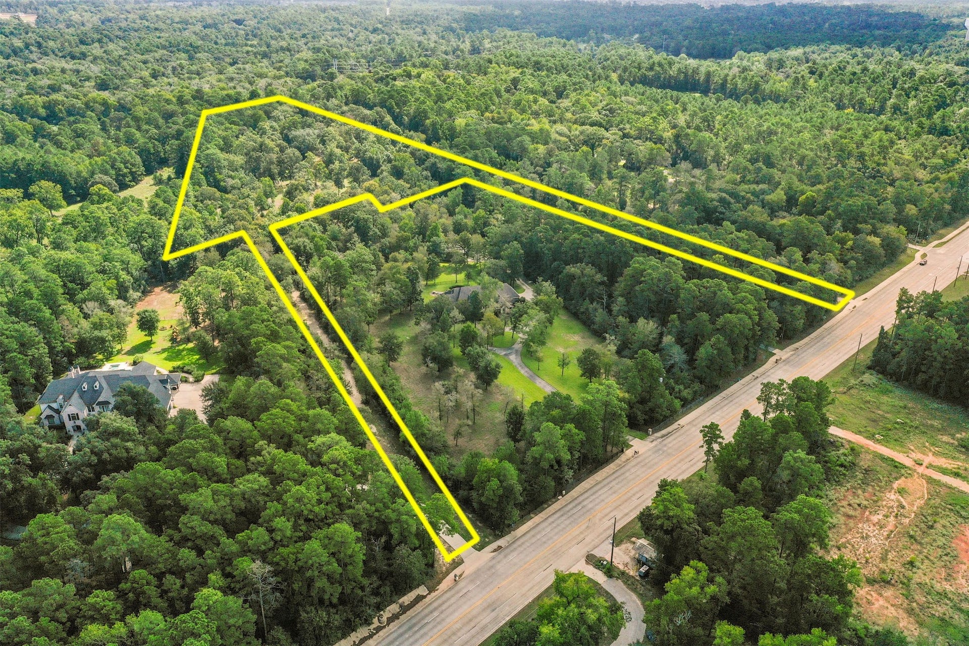 6970 Longmire Road, Conroe, TX 77304 6970 Longmire Road, Conroe, TX 77304