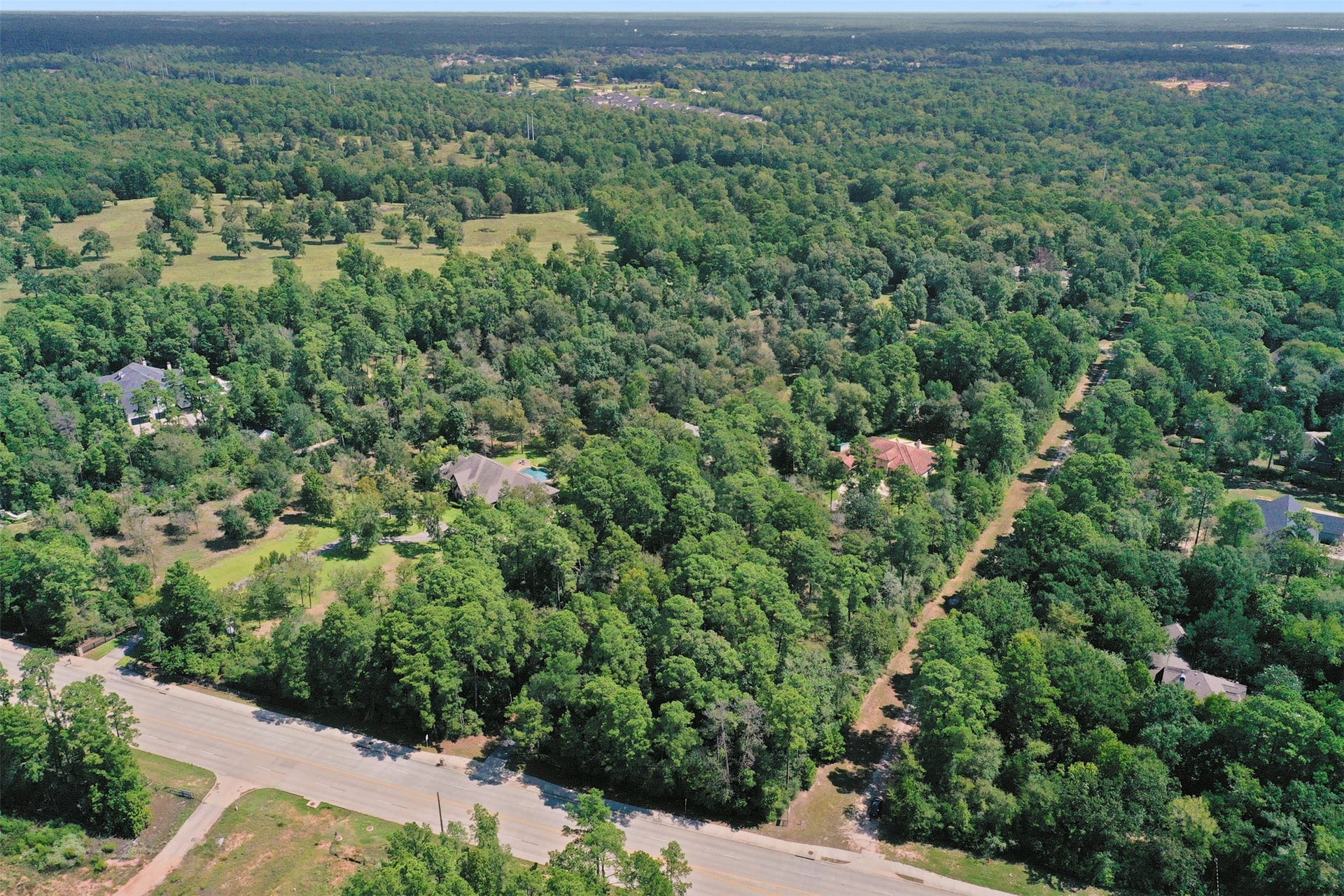 6970 Longmire Road, Conroe, TX 77304 6970 Longmire Road, Conroe, TX 77304