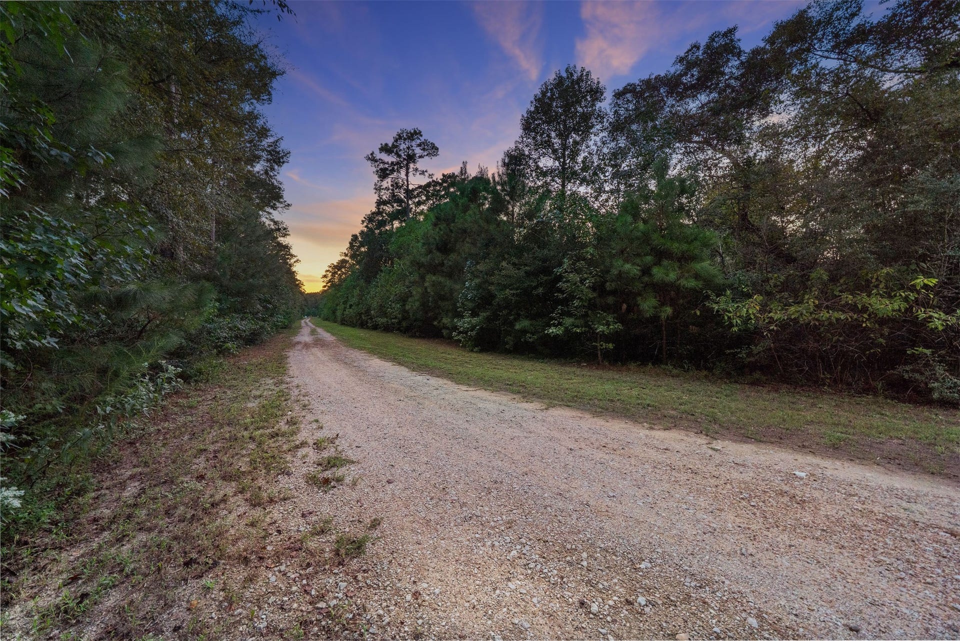 6970 Longmire Road, Conroe, TX 77304 6970 Longmire Road, Conroe, TX 77304