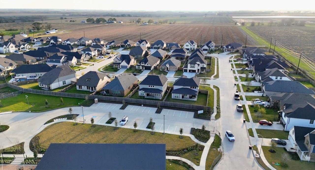 5407 Elk Canyon Street, Richmond, TX 77469 5407 Elk Canyon Street, Richmond, TX 77469