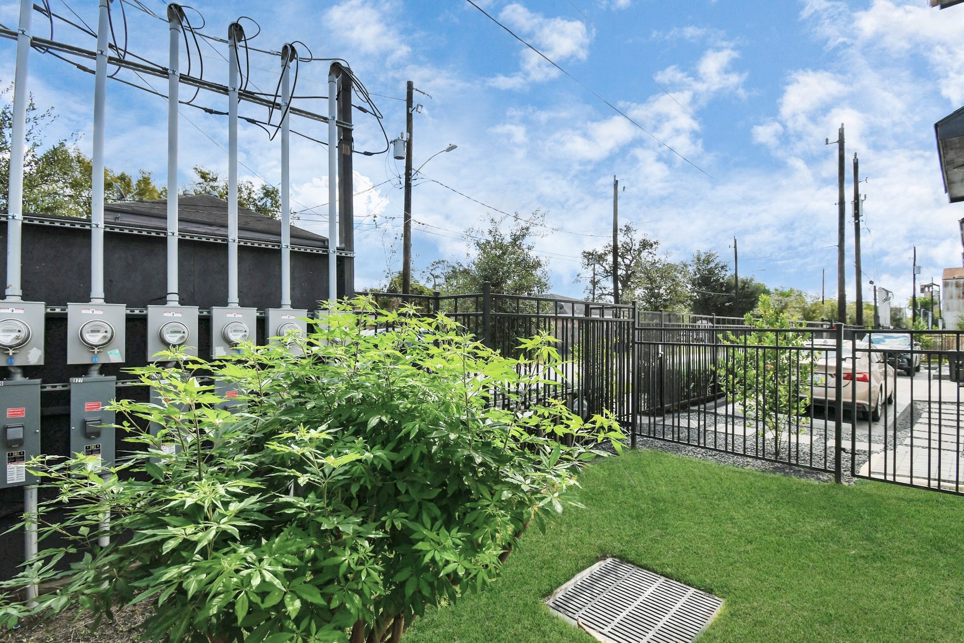 829 N Emile Street, Houston, TX 77020 829 N Emile Street, Houston, TX 77020