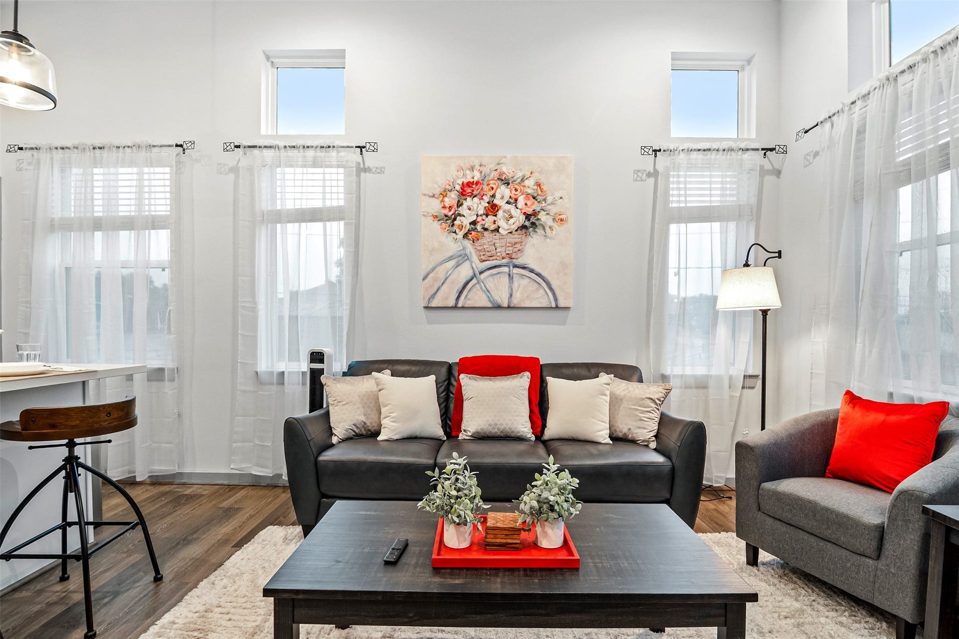 829 N Emile Street, Houston, TX 77020 829 N Emile Street, Houston, TX 77020