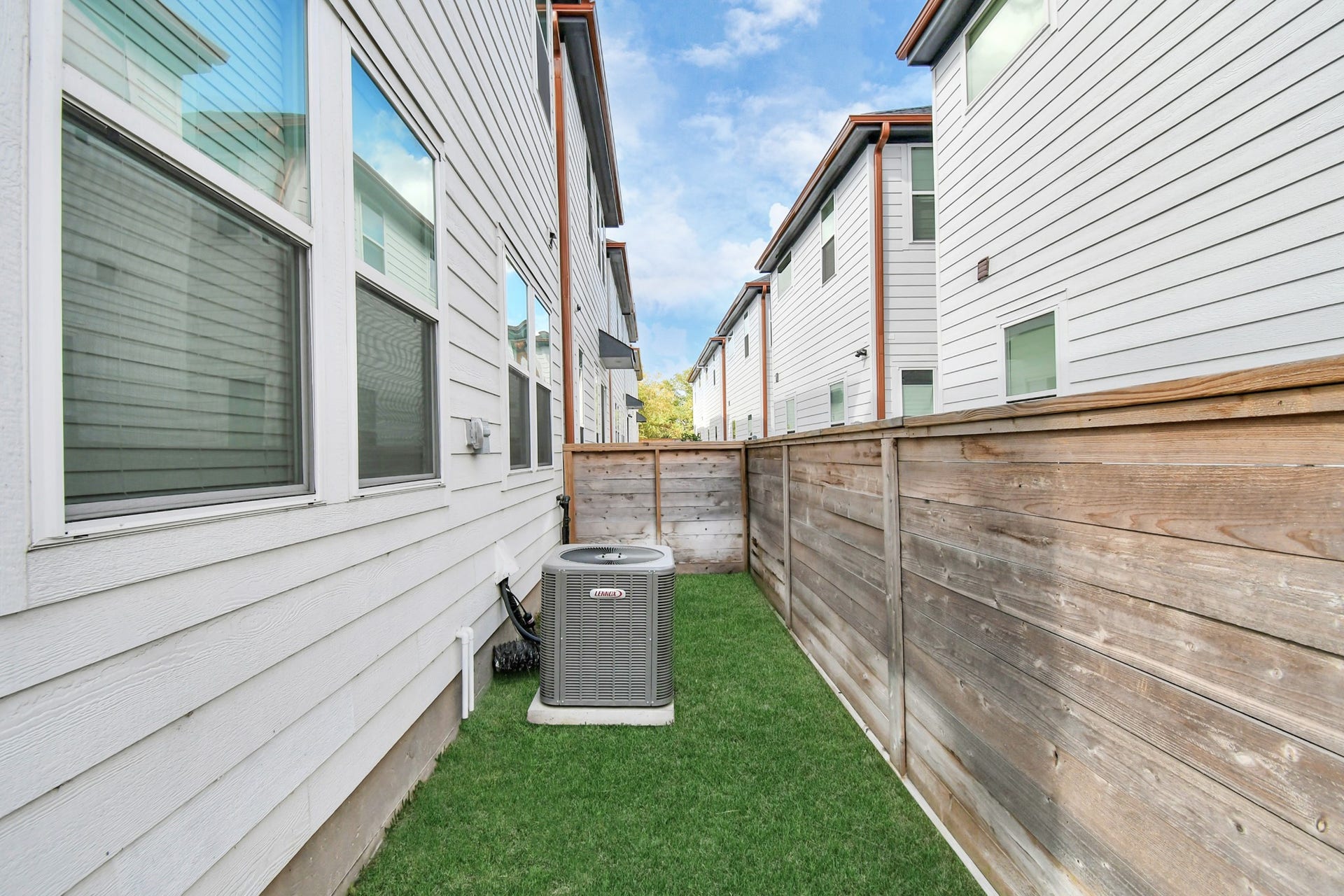 829 N Emile Street, Houston, TX 77020 829 N Emile Street, Houston, TX 77020