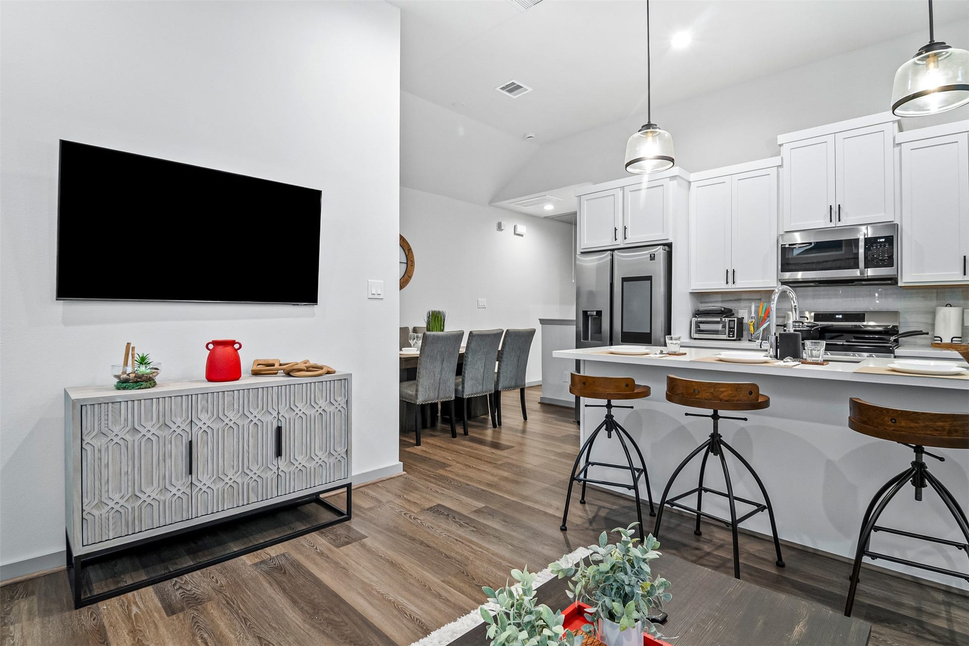 829 N Emile Street, Houston, TX 77020 829 N Emile Street, Houston, TX 77020
