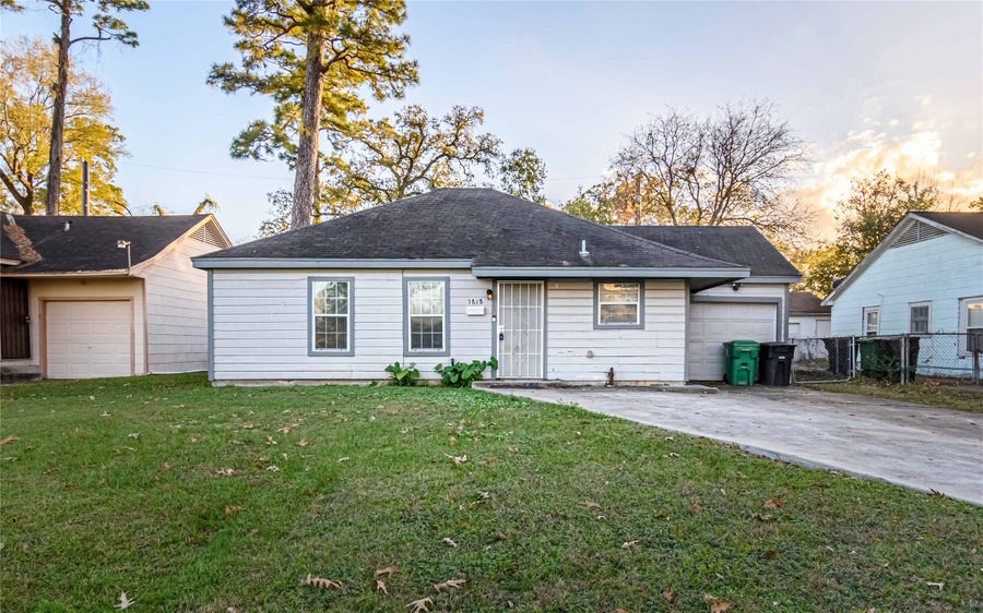 Property photo for 3818 Blodgett Street, Houston, TX