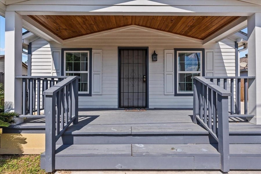 Property photo for 7013 Corsicana Street, Houston, TX