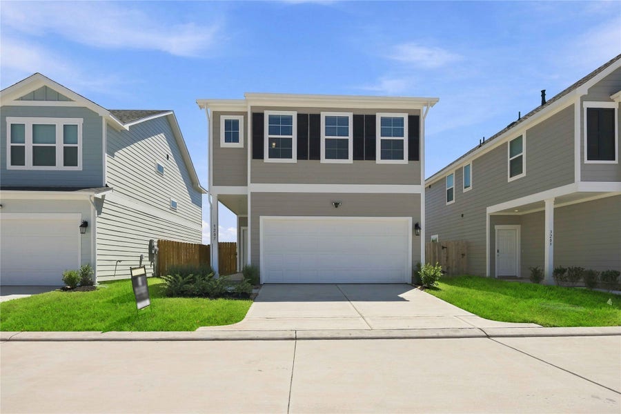 Property photo for 3207 Bayou Garden Trail, Houston, TX
