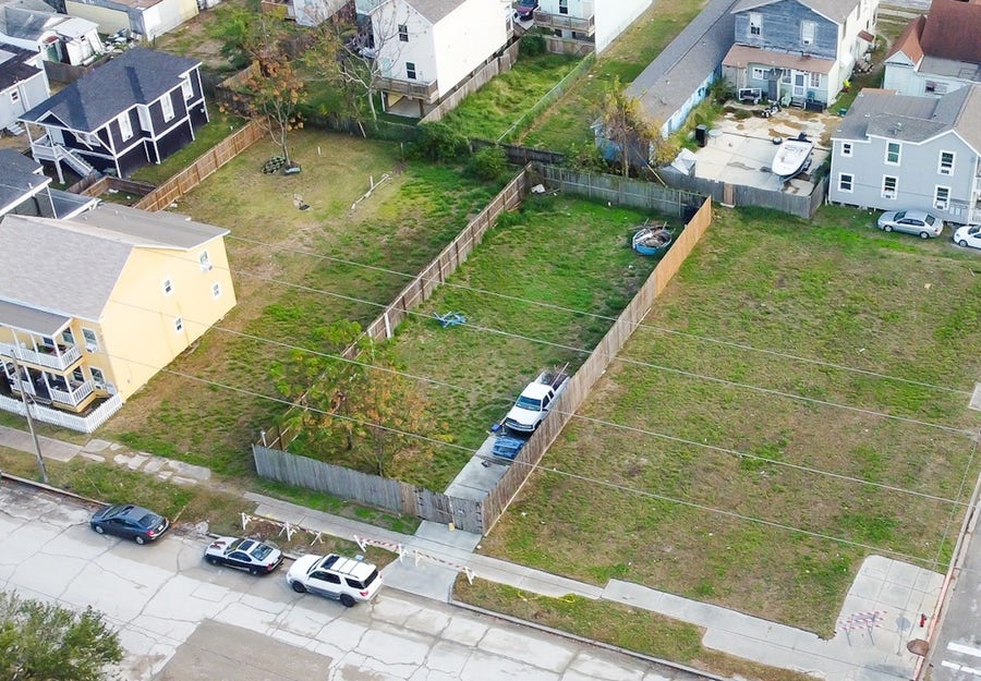 Property photo for 4017 Ball, Galveston, TX