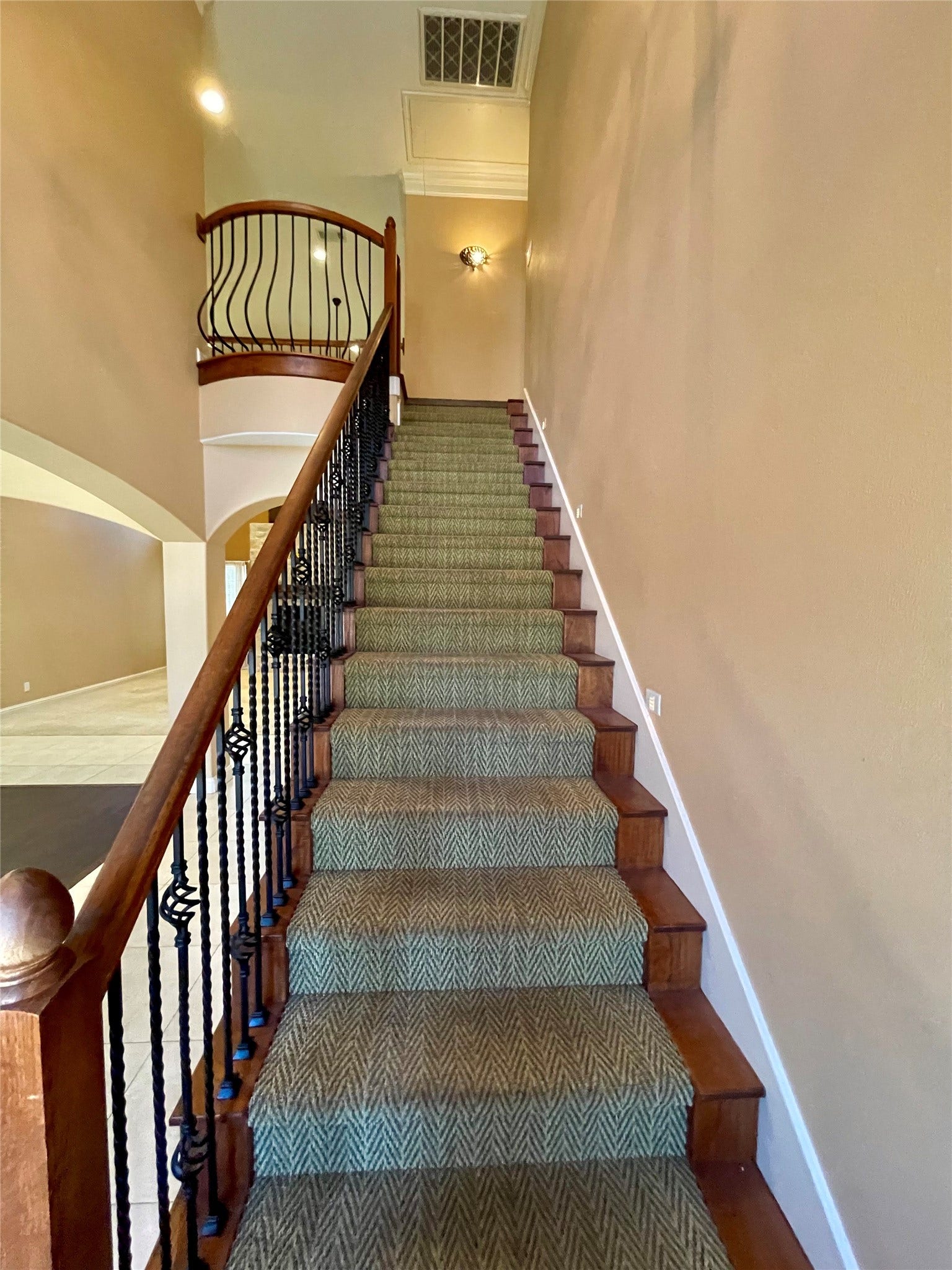 4138 Lakepointe Forest Drive, Seabrook, TX 77586 4138 Lakepointe Forest Drive, Seabrook, TX 77586