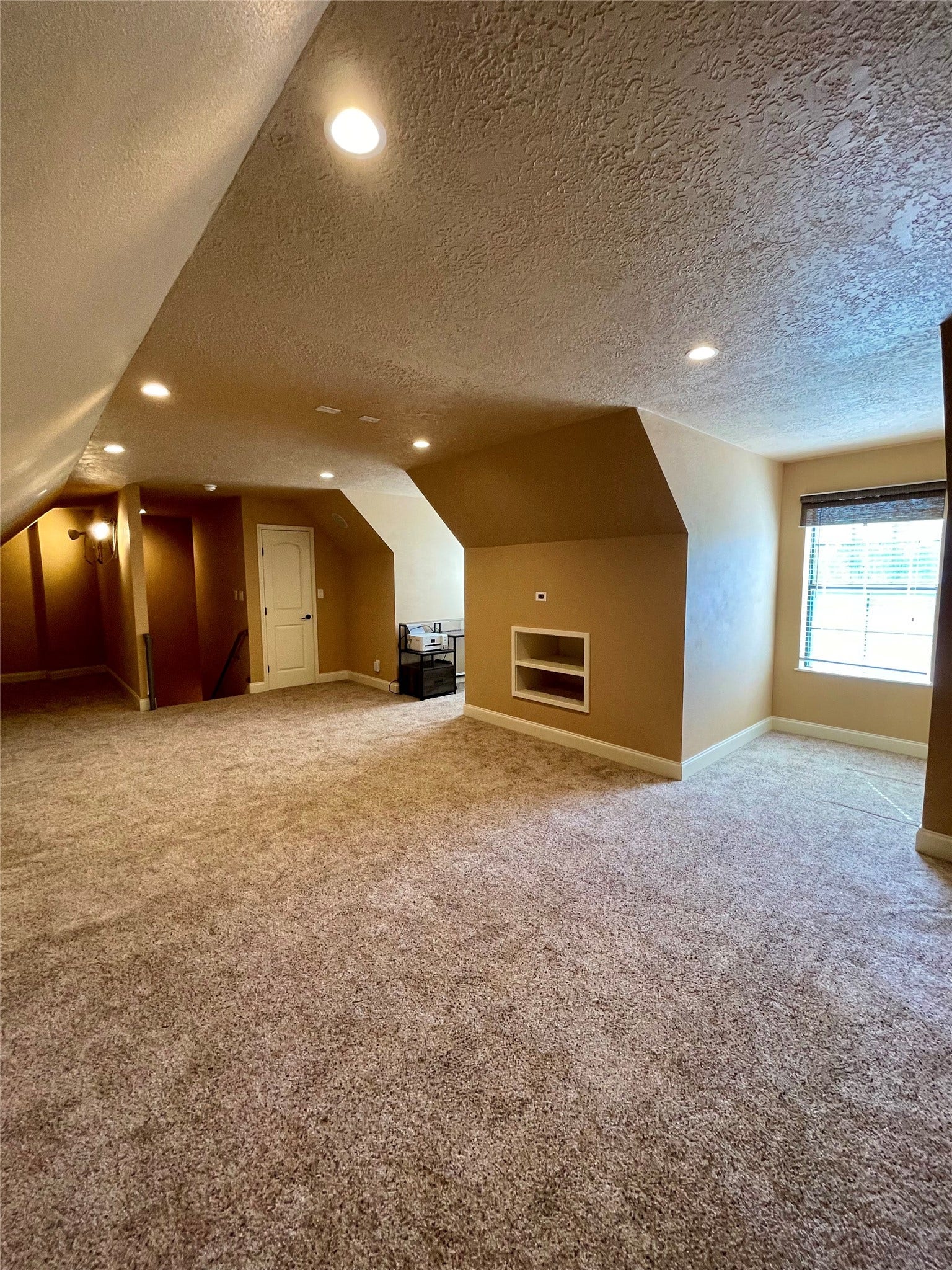 4138 Lakepointe Forest Drive, Seabrook, TX 77586 4138 Lakepointe Forest Drive, Seabrook, TX 77586