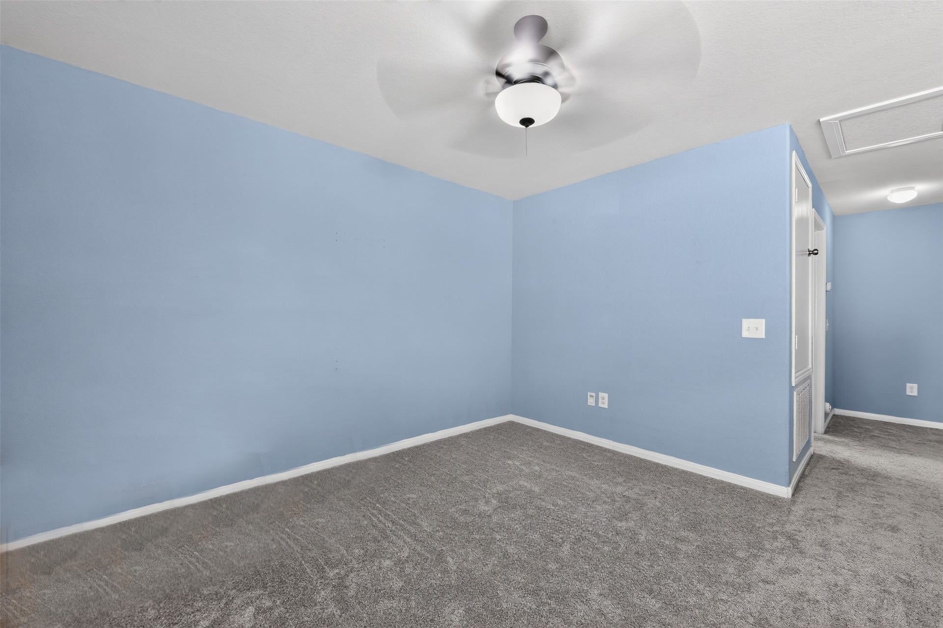 10006 Dawson Hill Lane, Houston, TX 77044 10006 Dawson Hill Lane, Houston, TX 77044