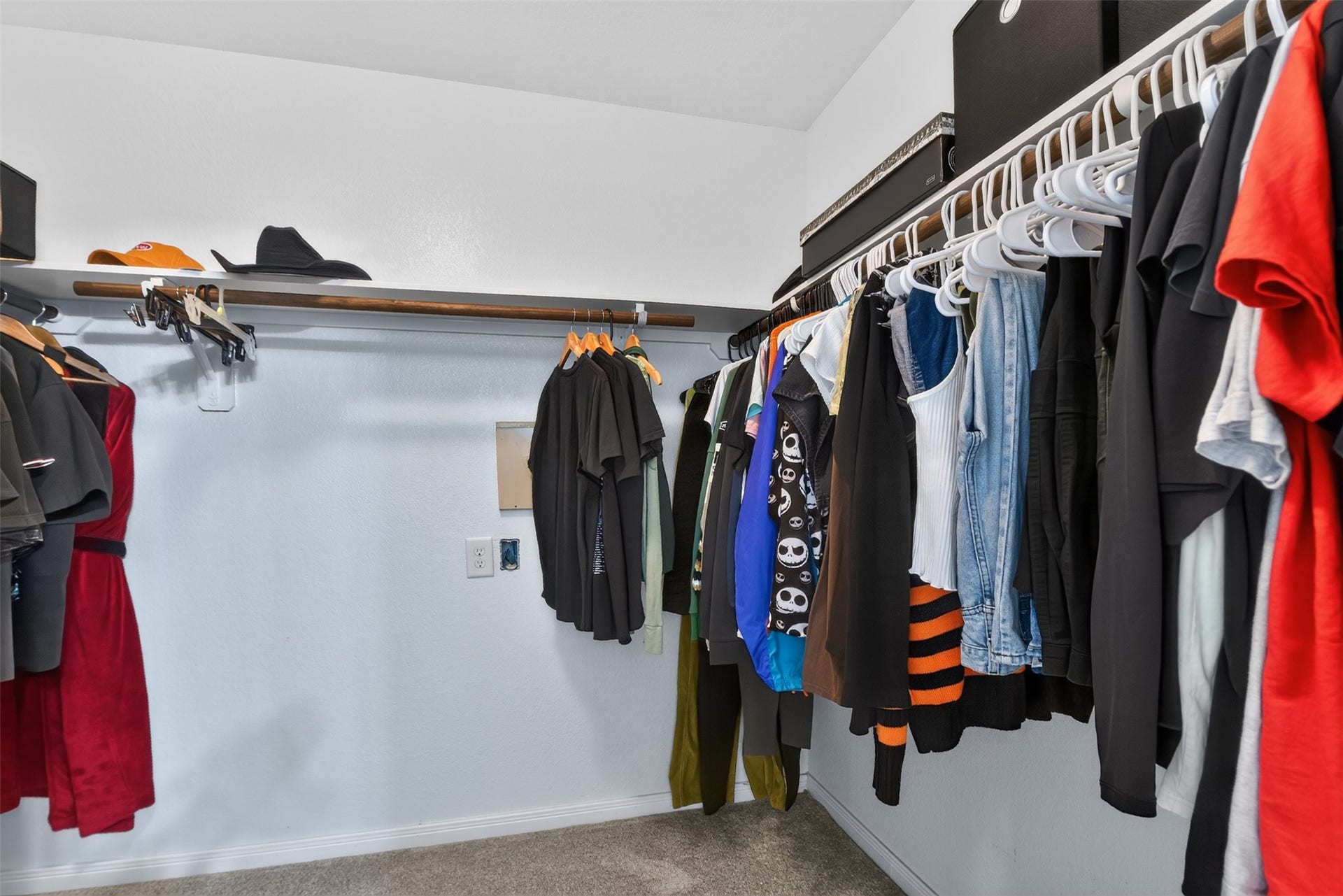 10006 Dawson Hill Lane, Houston, TX 77044 10006 Dawson Hill Lane, Houston, TX 77044