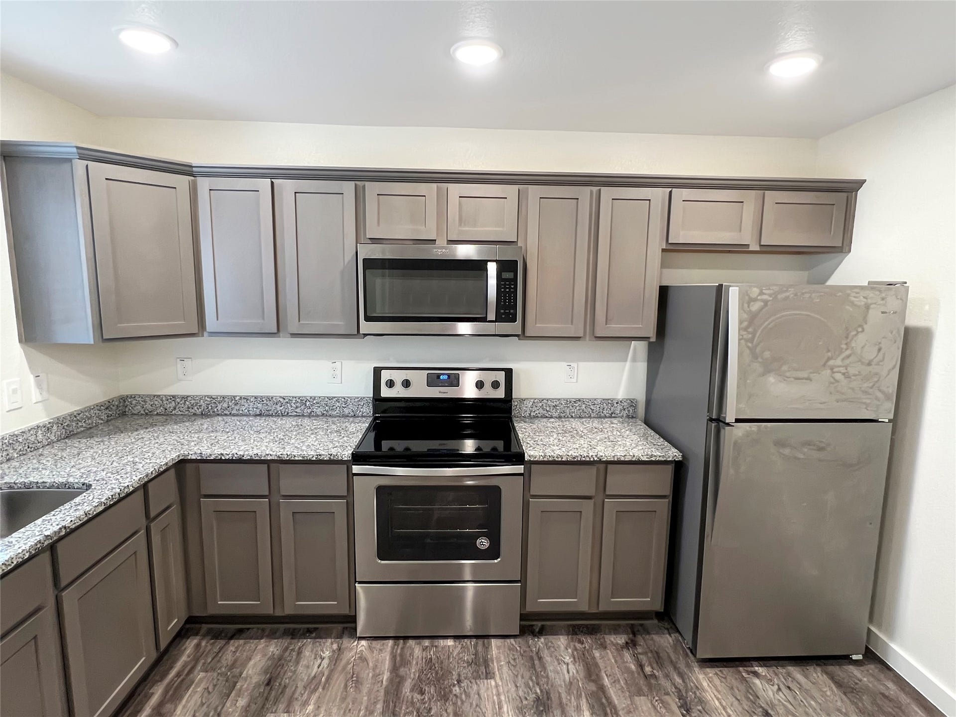 21155 Gosling Road, #48 A-D, Spring, TX 77388 21155 Gosling Road, #48 A-D, Spring, TX 77388