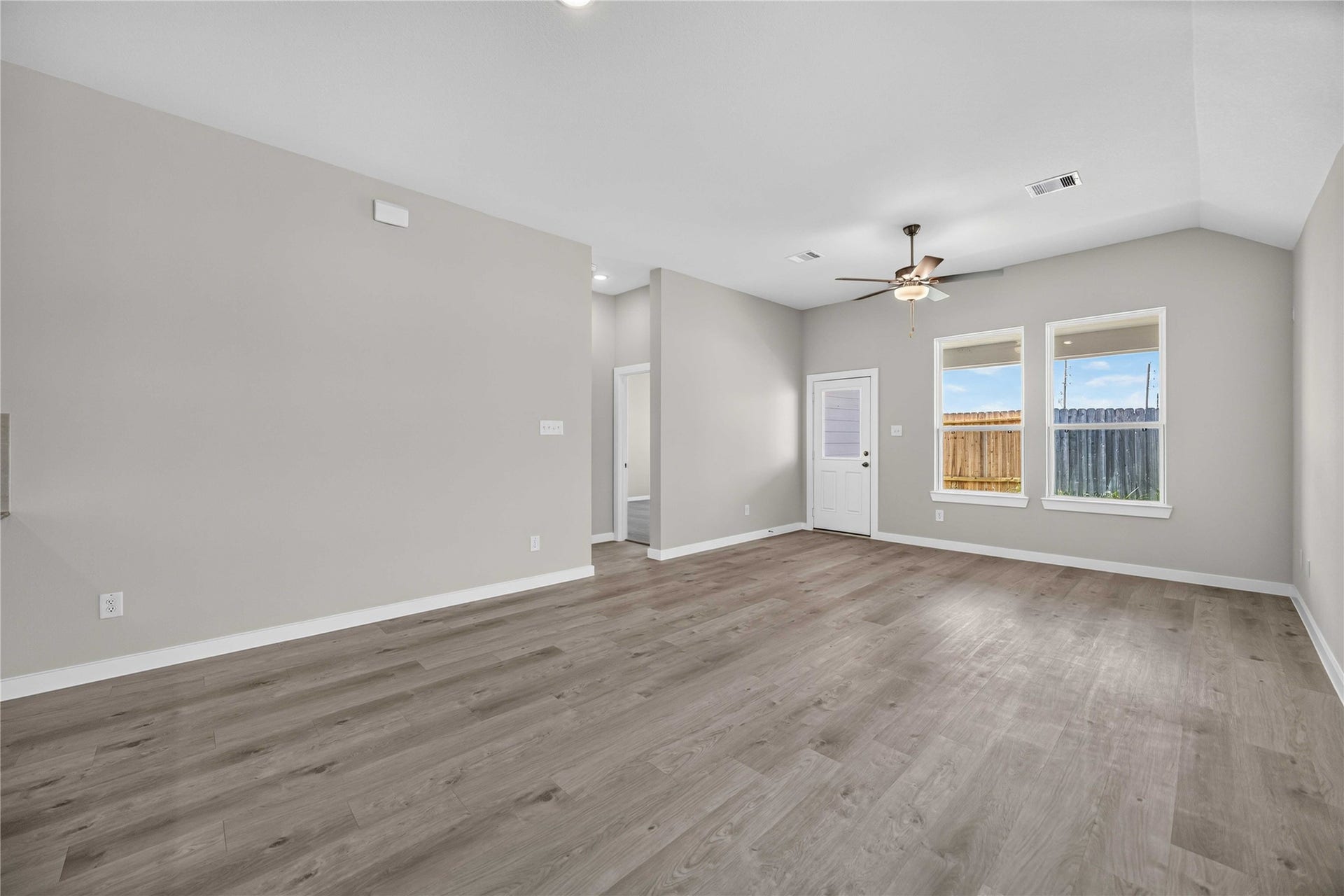 3066 Arrowwood Drive, Brookshire, TX 77423 3066 Arrowwood Drive, Brookshire, TX 77423