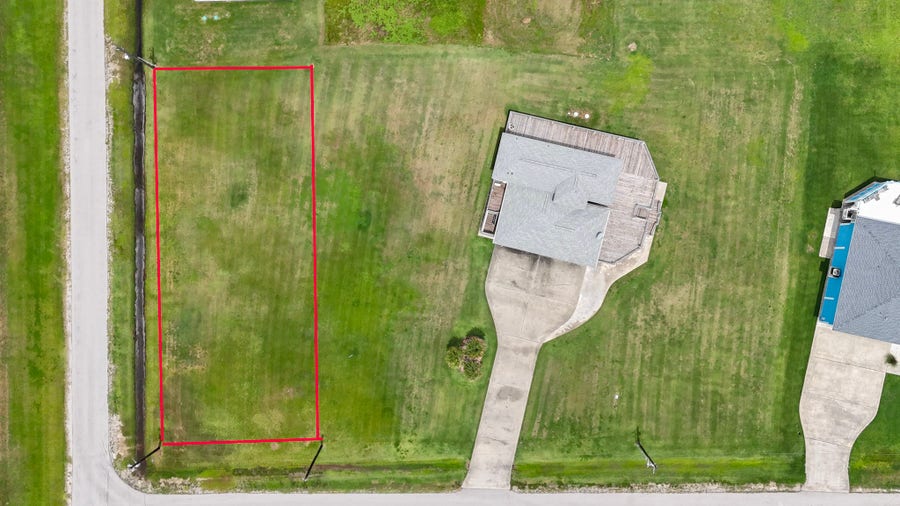 Property photo for 2 Pinata, Crystal Beach, TX