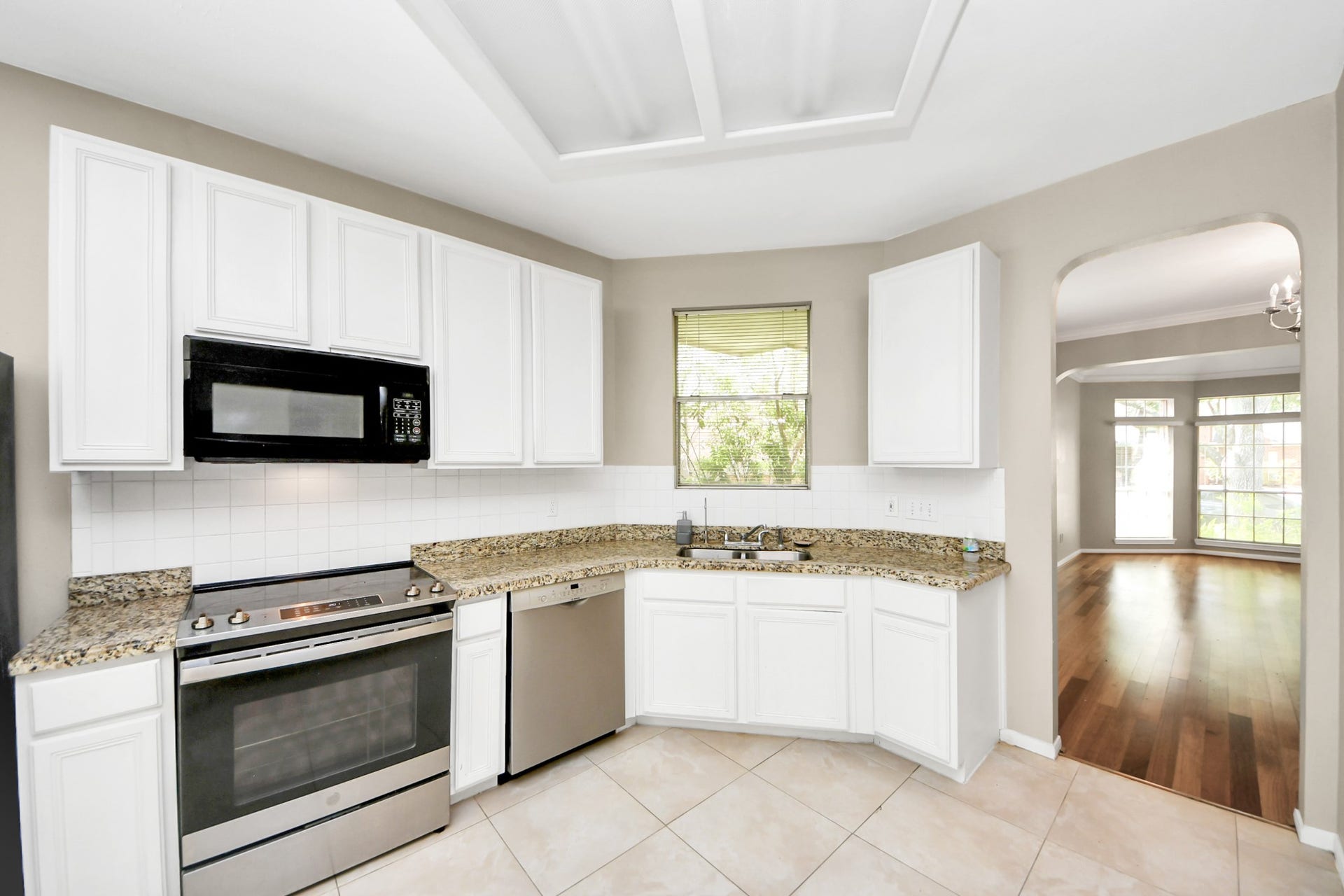 4615 Jaymar Drive, Sugar Land, TX 77479