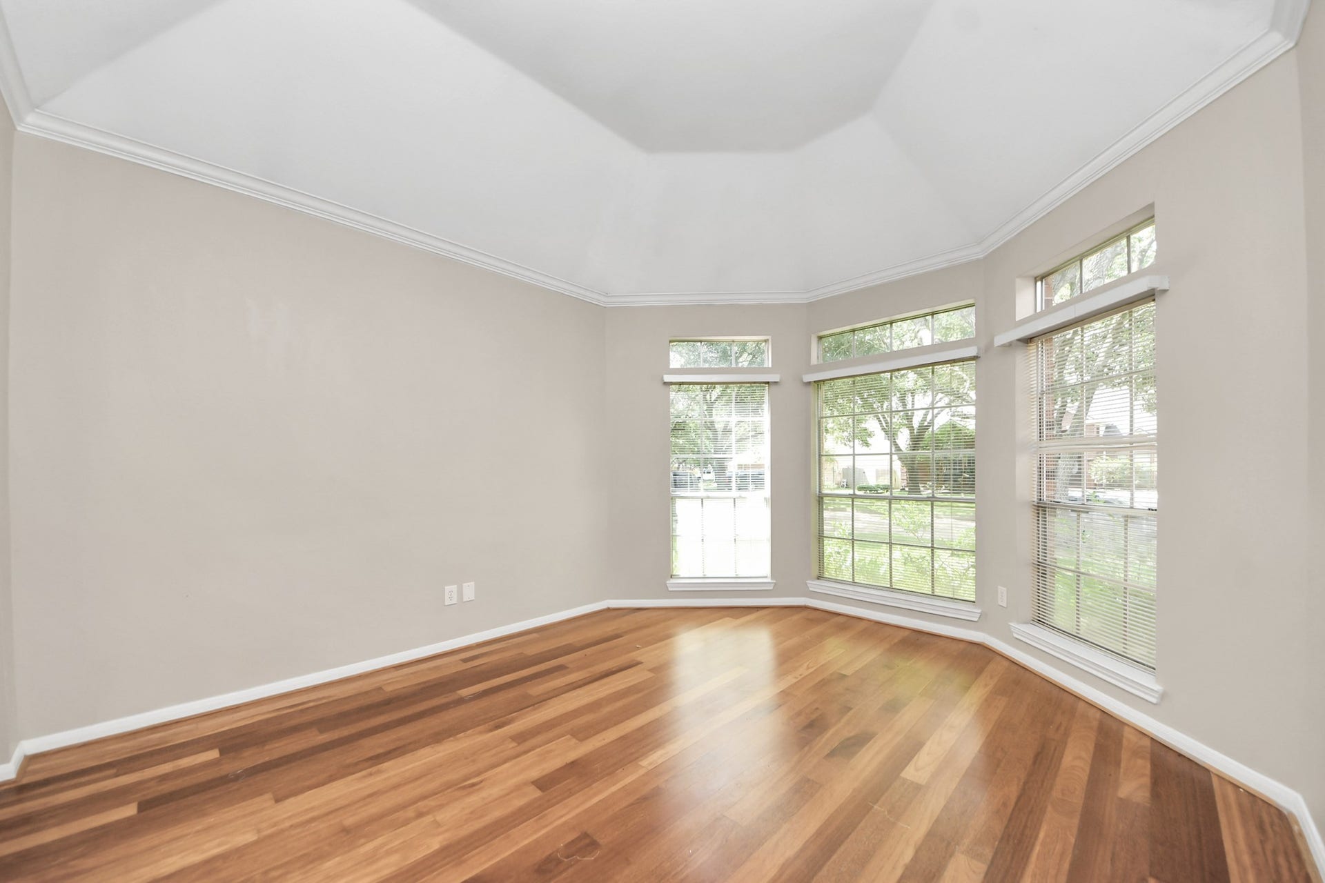 4615 Jaymar Drive, Sugar Land, TX 77479
