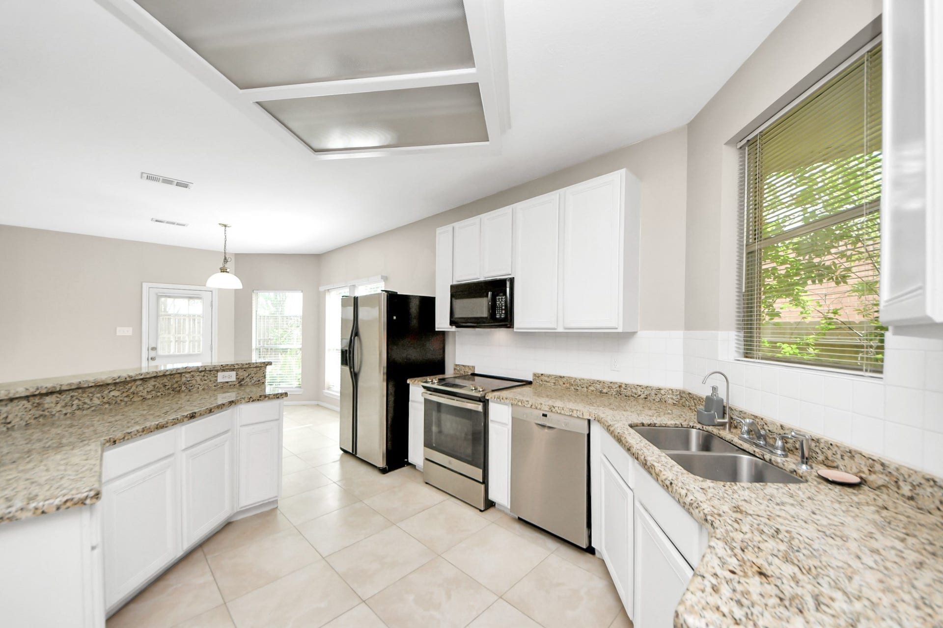 4615 Jaymar Drive, Sugar Land, TX 77479