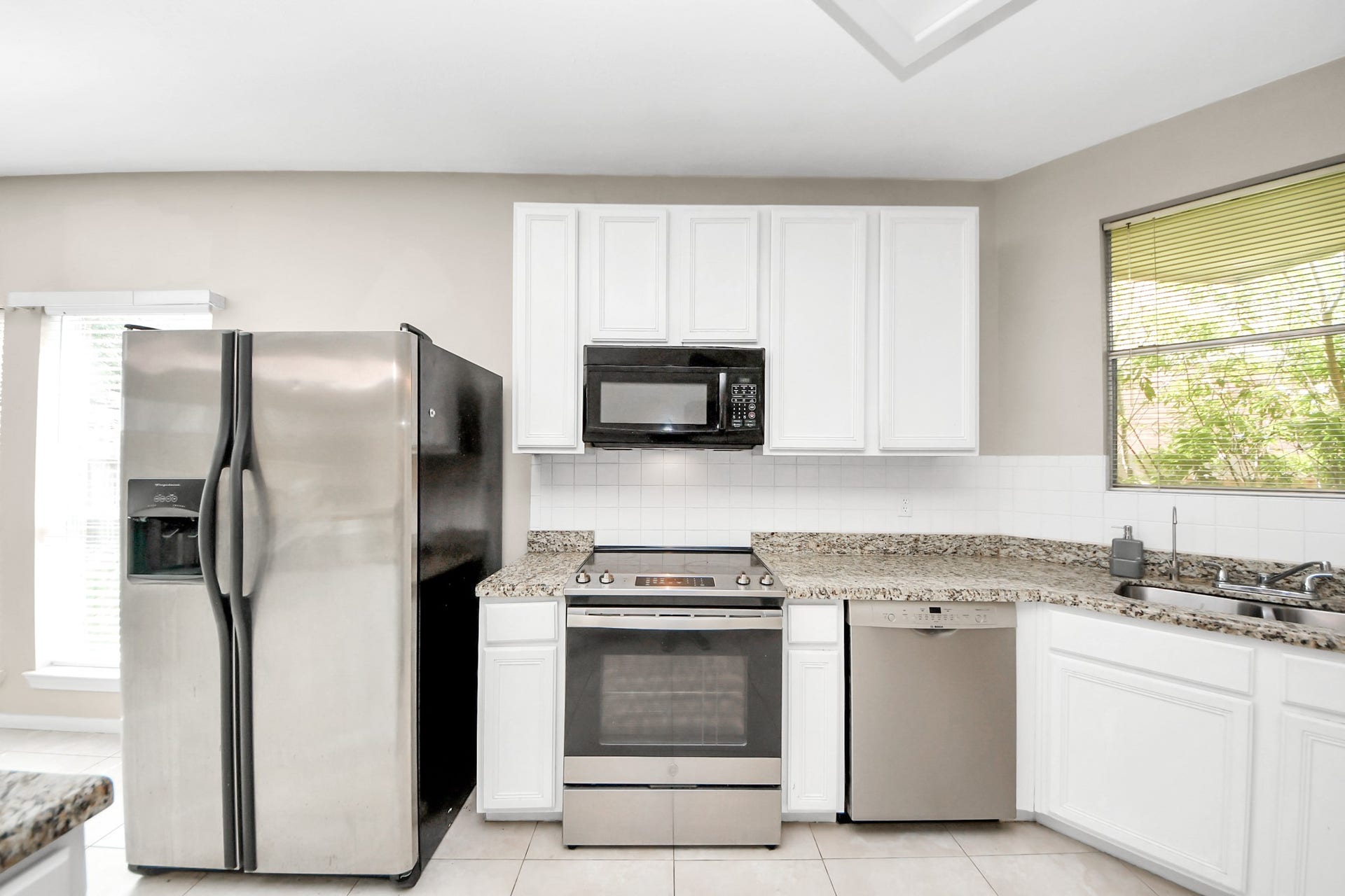 4615 Jaymar Drive, Sugar Land, TX 77479
