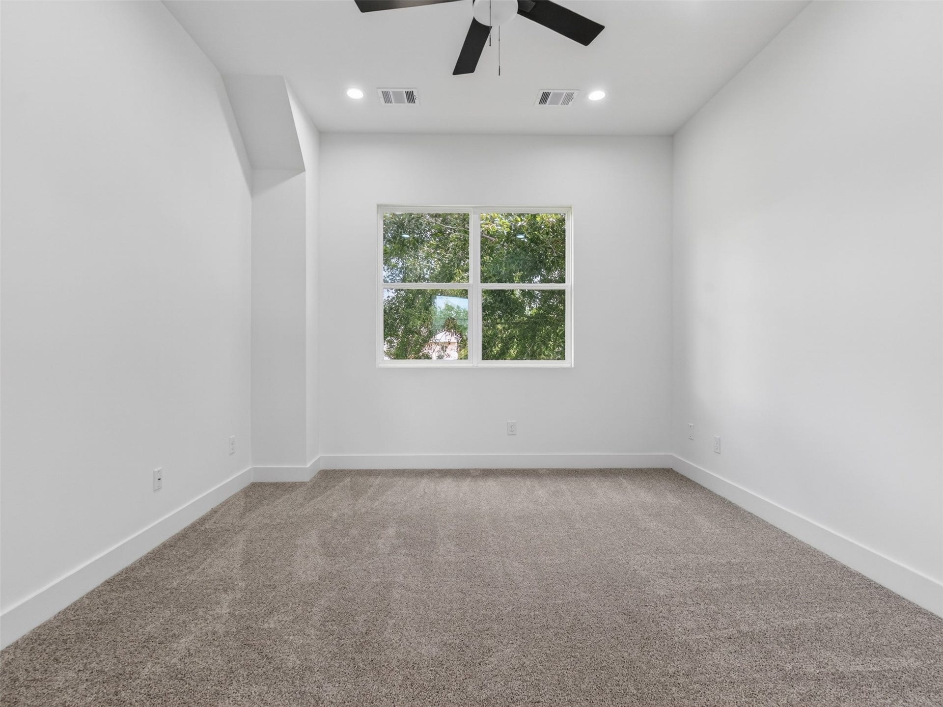 6801 Apollo Street, Houston, TX 77091 6801 Apollo Street, Houston, TX 77091