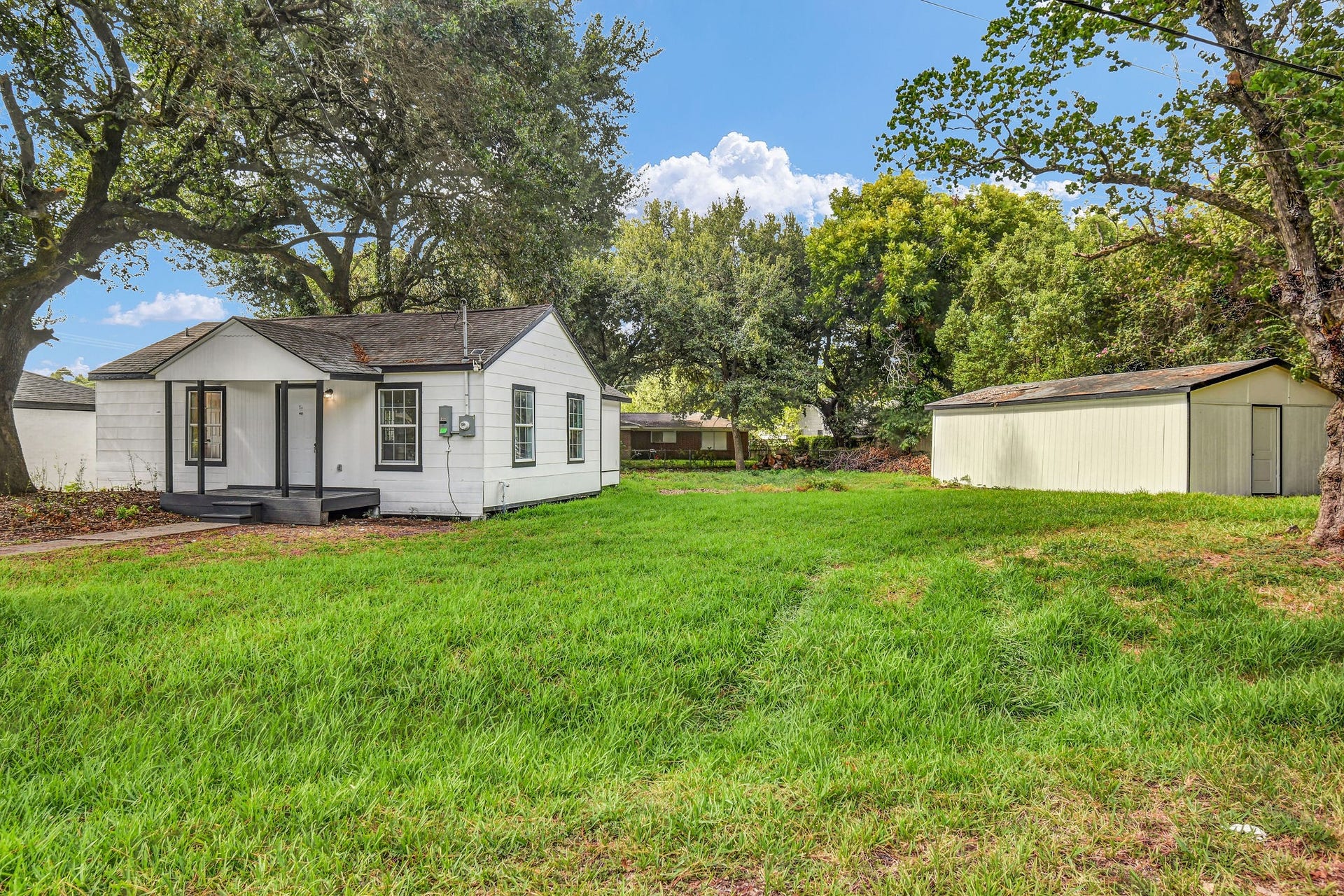 1332 Montgomery Street, La Marque, TX 77568 1332 Montgomery Street, La Marque, TX 77568