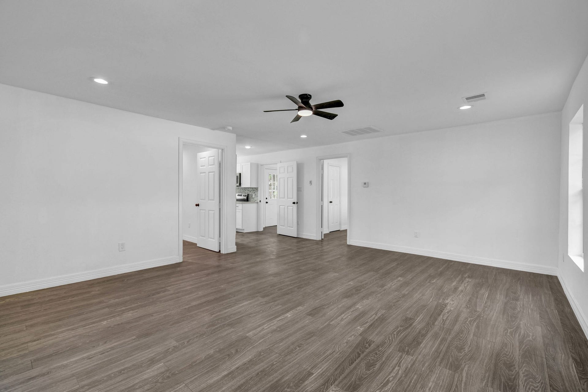 1332 Montgomery Street, La Marque, TX 77568 1332 Montgomery Street, La Marque, TX 77568