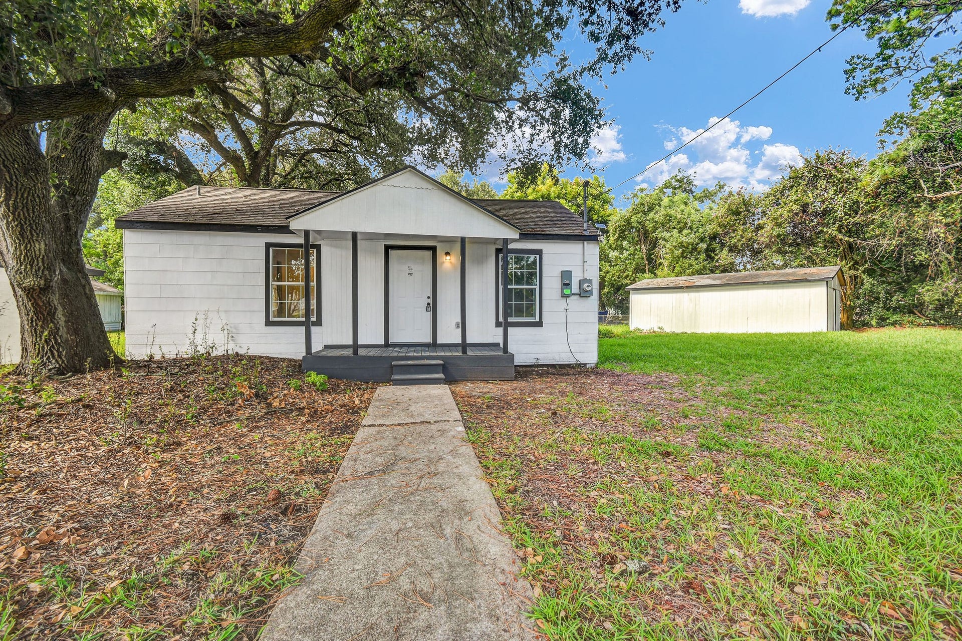 1332 Montgomery Street, La Marque, TX 77568 1332 Montgomery Street, La Marque, TX 77568