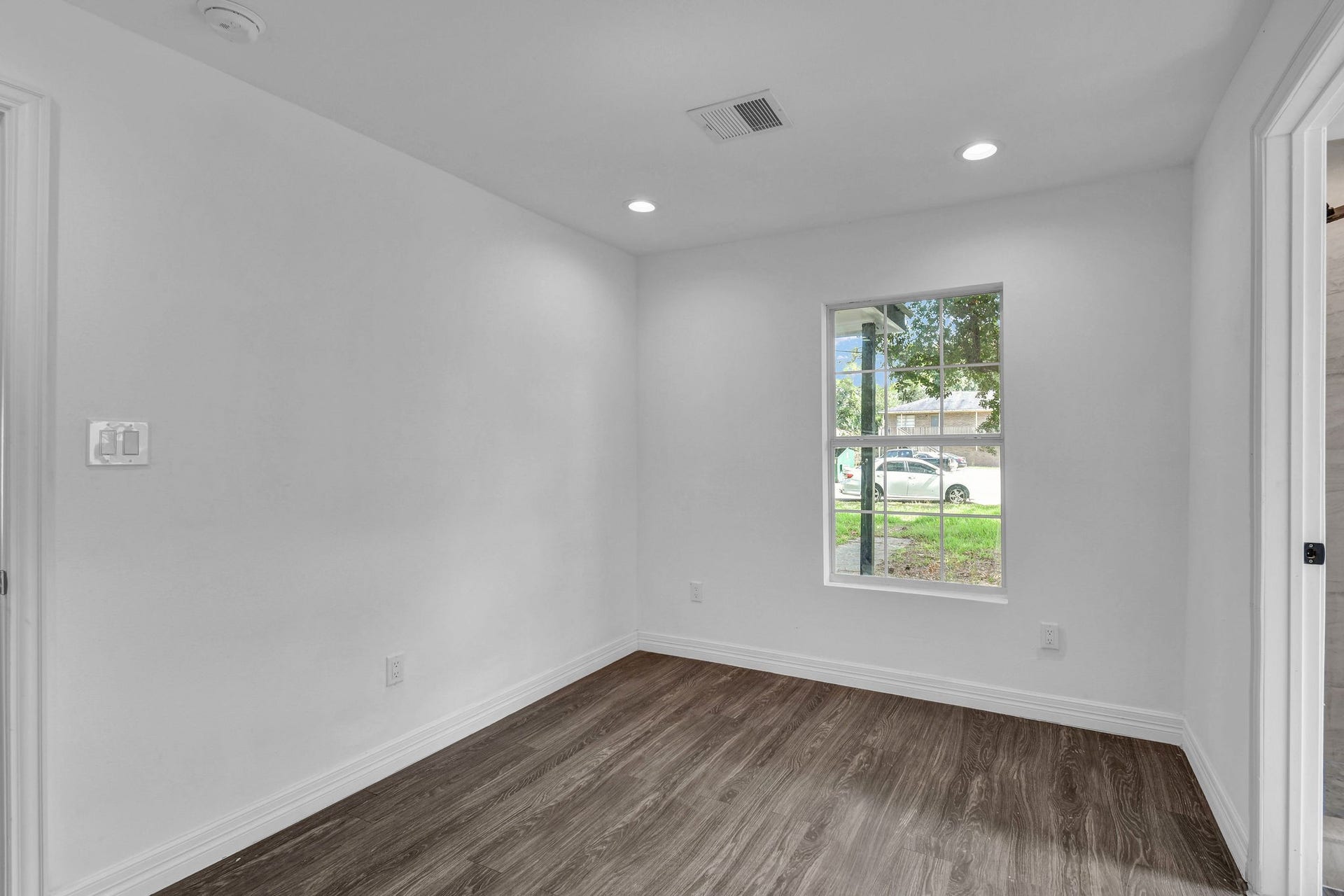 1332 Montgomery Street, La Marque, TX 77568 1332 Montgomery Street, La Marque, TX 77568