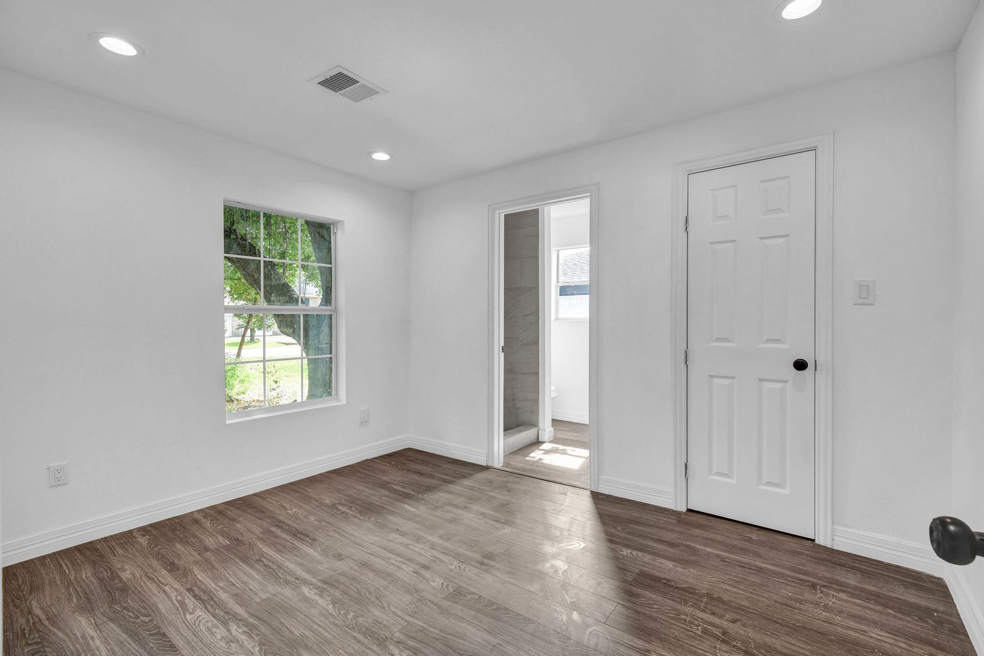 1332 Montgomery Street, La Marque, TX 77568 1332 Montgomery Street, La Marque, TX 77568