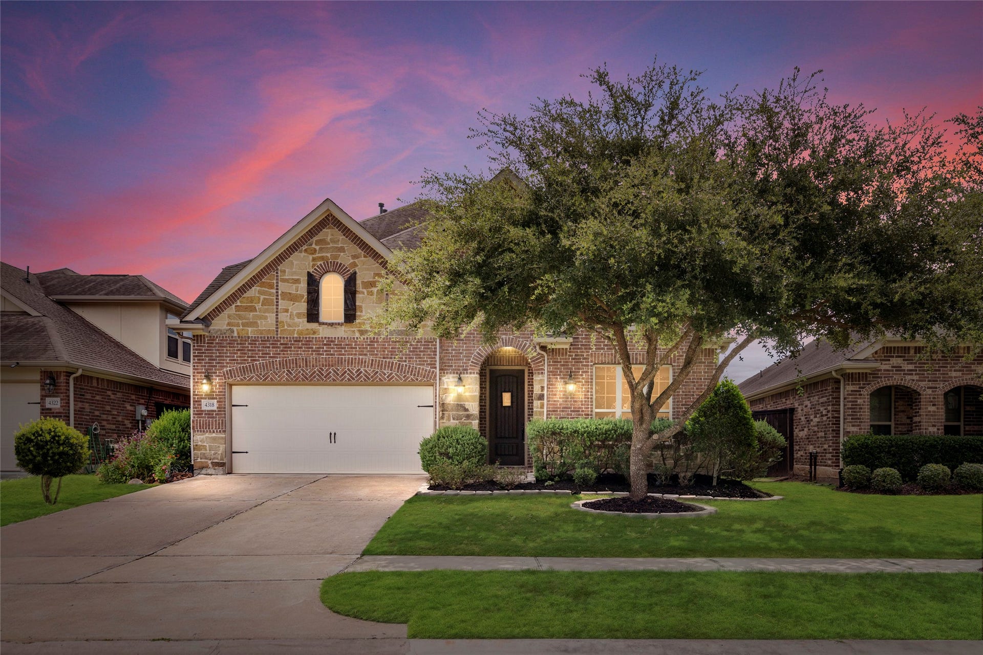 4318 Berry Bend Lane, Richmond, TX 77406 Charming brick home with a two-car garage, lush landscaping, and a welcoming front entrance! Welcome to 4318
Berry Bend Lane, Richmond TX 77406.