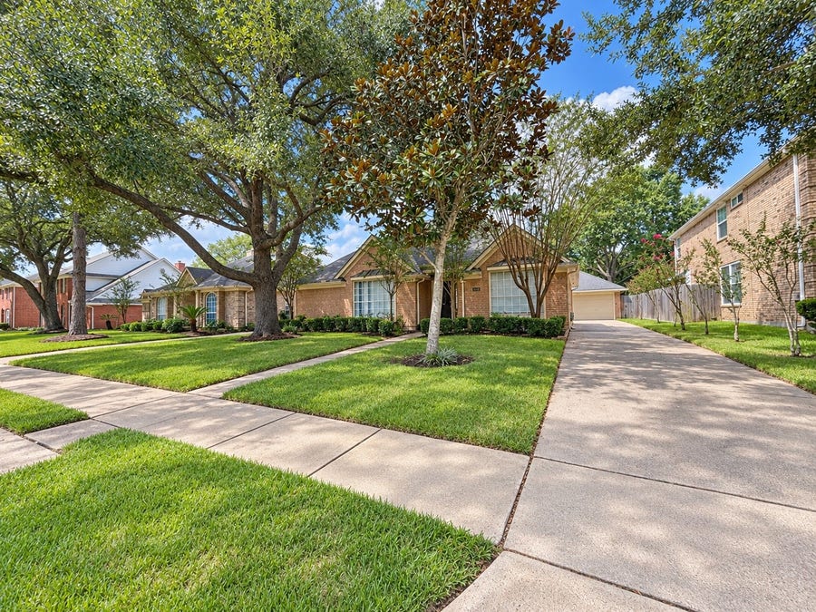 Property photo for 2018 Garden Terrace Drive, Katy, TX
