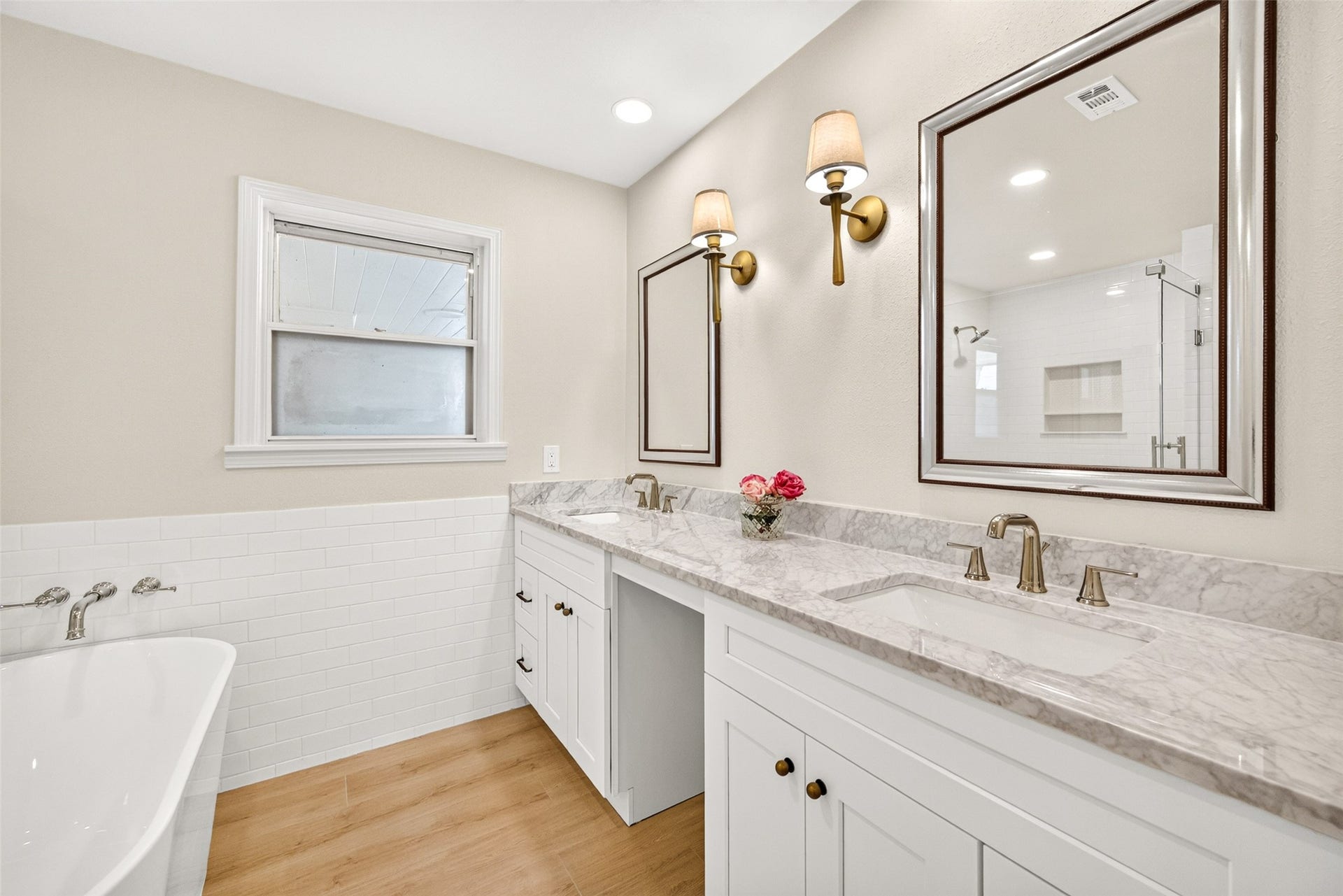 18203 Carriage Lane, Nassau Bay, TX 77058