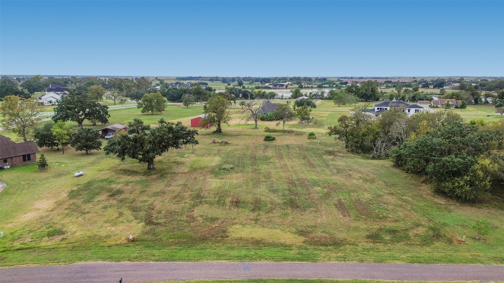 2811 Horse Trail Drive, Rosharon, TX 77583 2811 Horse Trail Drive, Rosharon, TX 77583