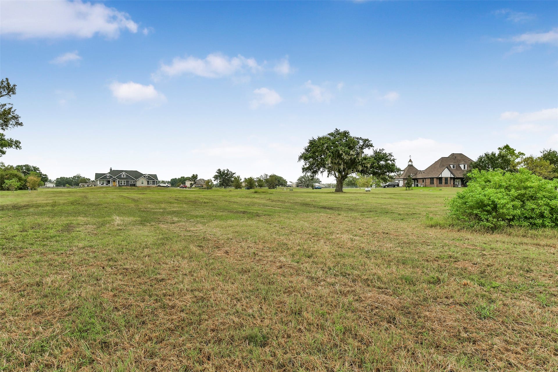 2811 Horse Trail Drive, Rosharon, TX 77583 2811 Horse Trail Drive, Rosharon, TX 77583