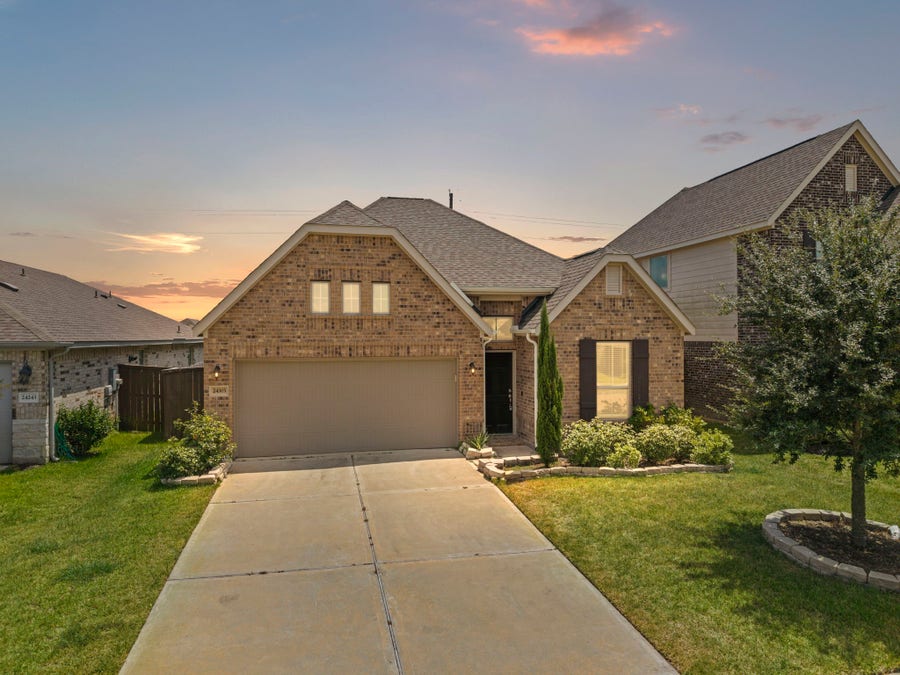 Property photo for 24303 Golden Fallow Drive, Katy, TX