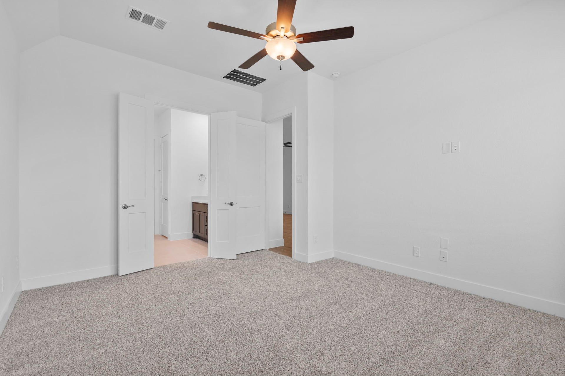 433 Darling Creek Lane, Katy, TX 77493 433 Darling Creek Lane, Katy, TX 77493