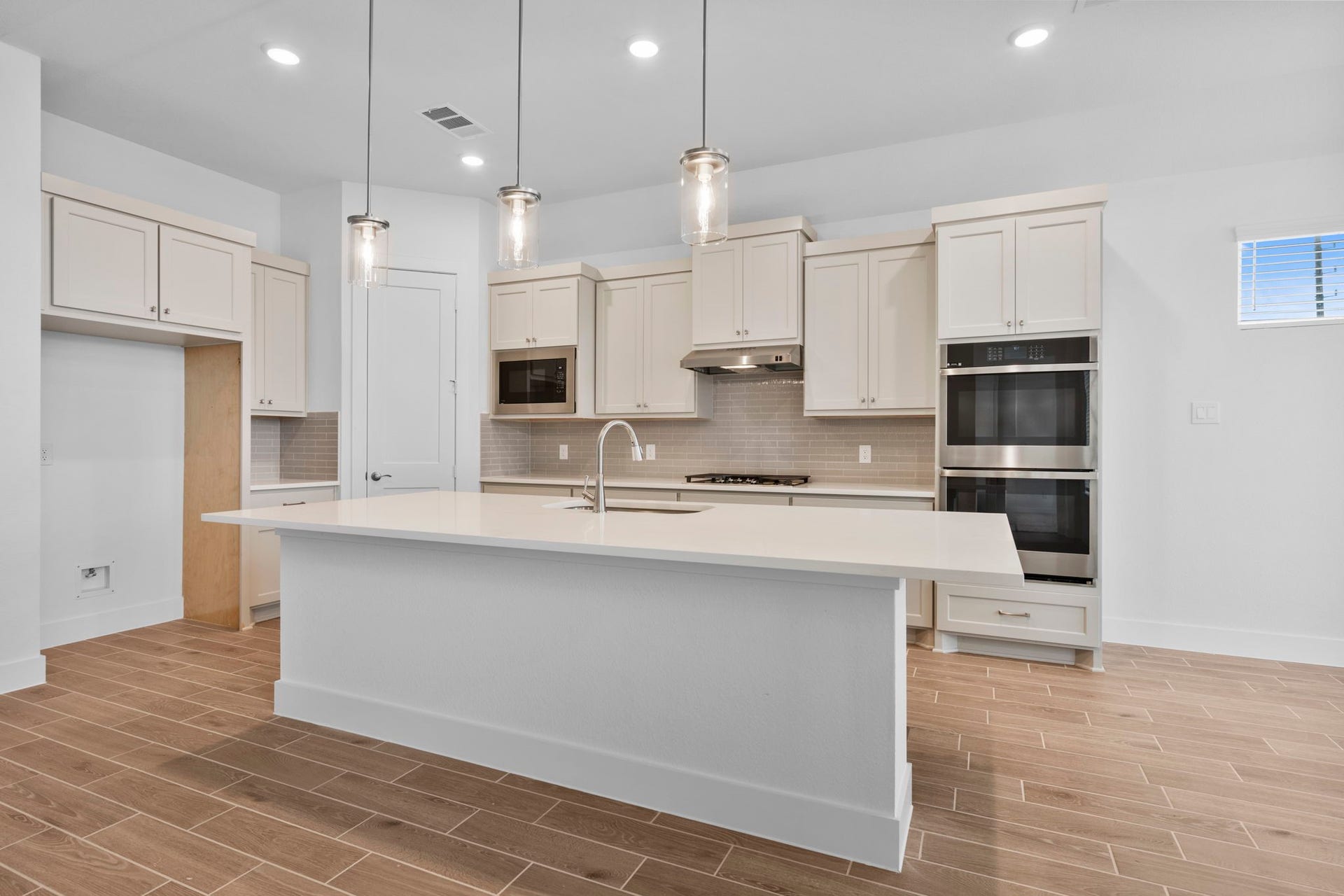 433 Darling Creek Lane, Katy, TX 77493 433 Darling Creek Lane, Katy, TX 77493