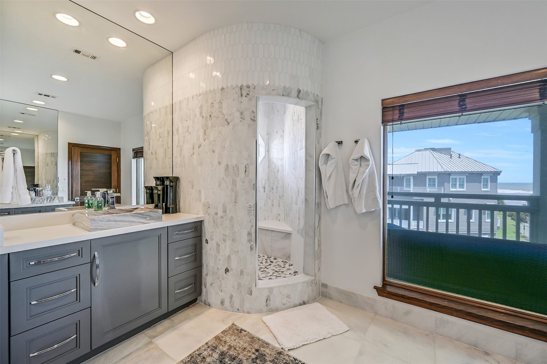 4206 Turks Point, Galveston, TX 77554 4206 Turks Point, Galveston, TX 77554