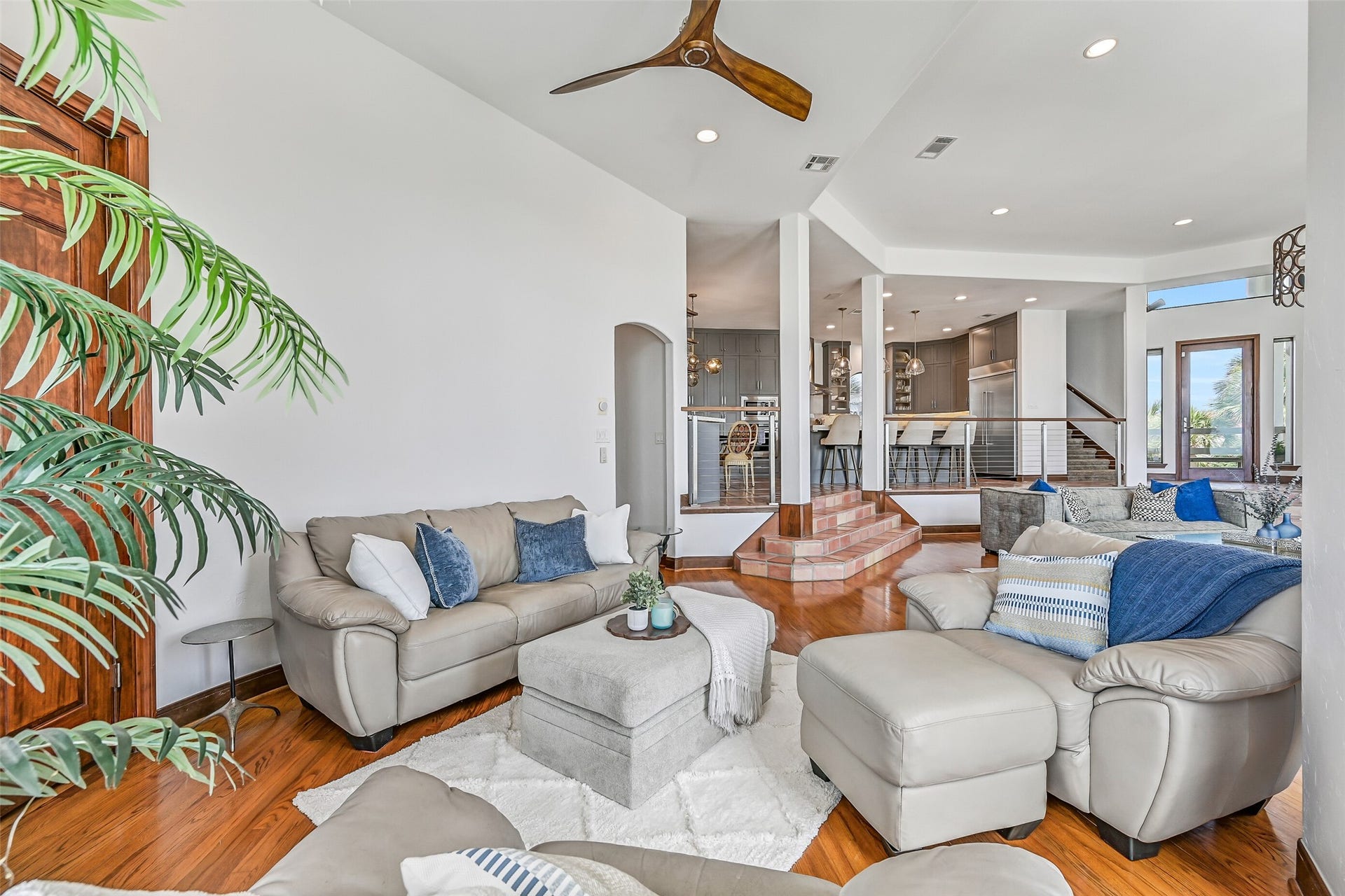 4206 Turks Point, Galveston, TX 77554 4206 Turks Point, Galveston, TX 77554