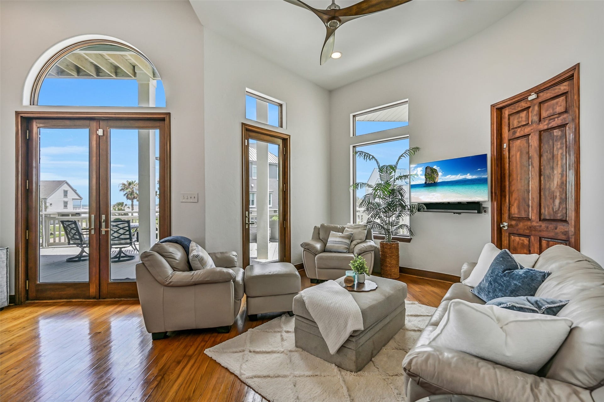 4206 Turks Point, Galveston, TX 77554 4206 Turks Point, Galveston, TX 77554