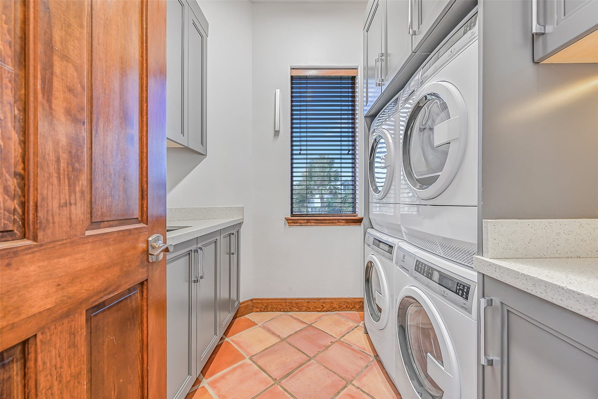 4206 Turks Point, Galveston, TX 77554 4206 Turks Point, Galveston, TX 77554