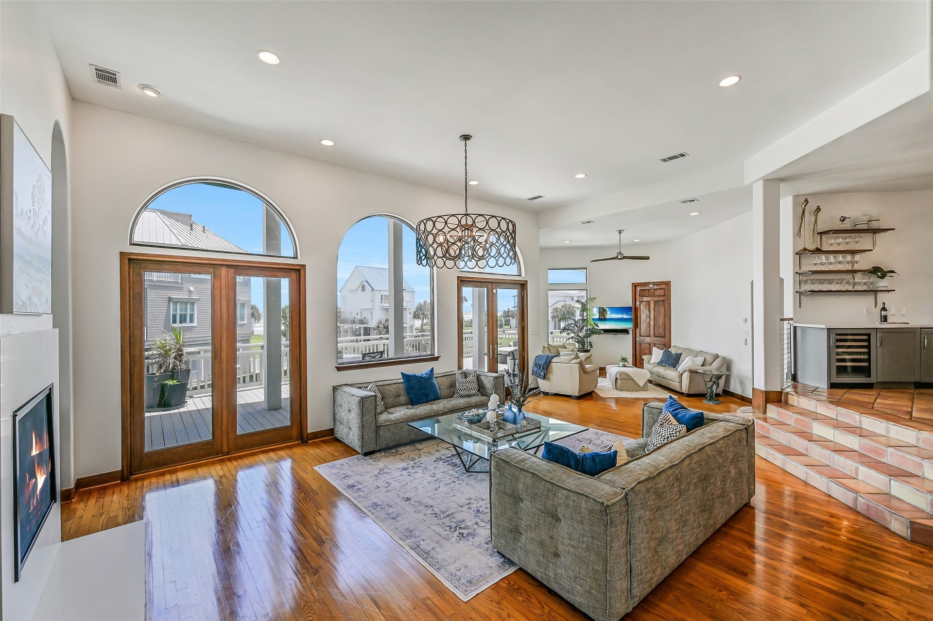 4206 Turks Point, Galveston, TX 77554 4206 Turks Point, Galveston, TX 77554