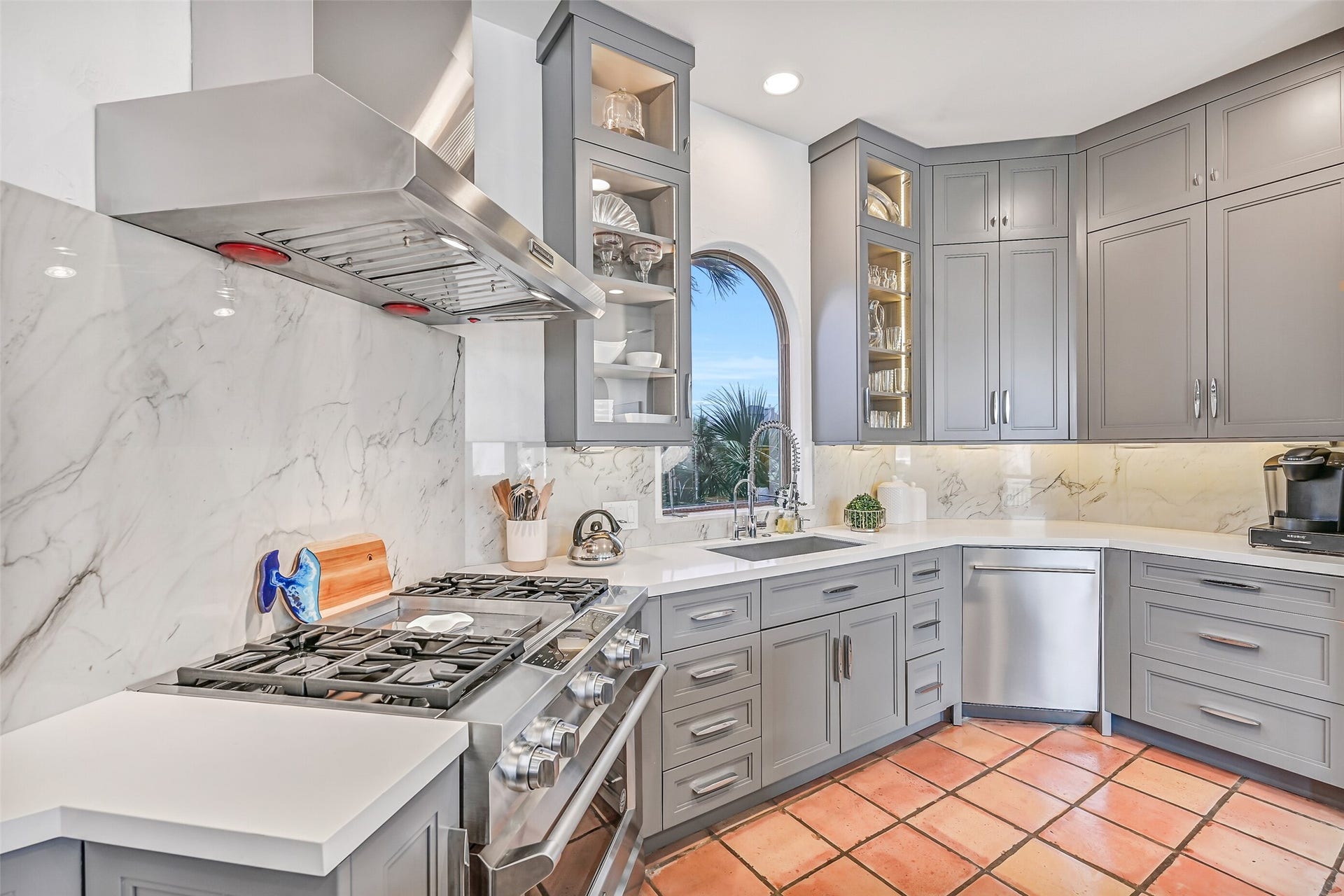 4206 Turks Point, Galveston, TX 77554 4206 Turks Point, Galveston, TX 77554